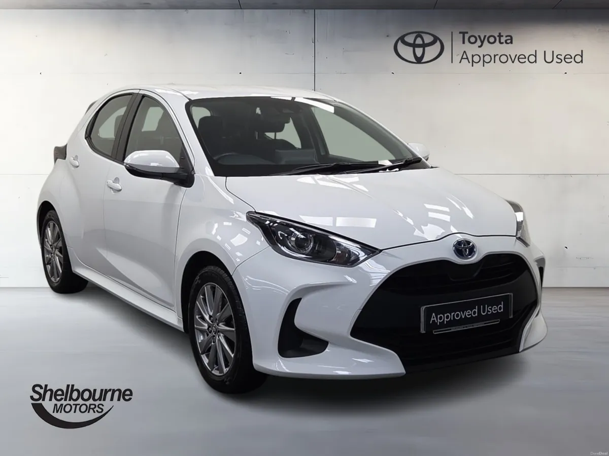 Toyota Yaris 1.5 Hybrid Icon 5dr CVT - Image 1