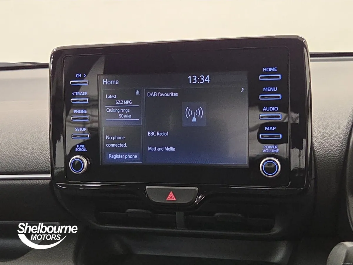 Toyota Yaris 1.5 Hybrid Icon 5dr CVT - Image 5