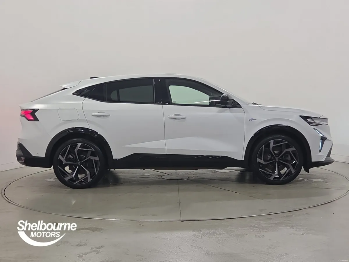 Renault Rafale E-Tech PHEV Atelier Alpine AWD 5dr - Image 3