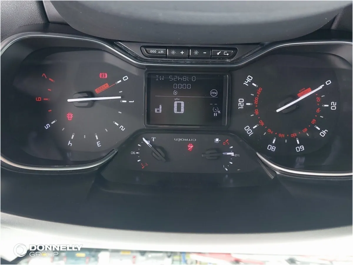 Citroen C3 Aircross 1.2 PureTech 130 Shine 5dr EAT - Image 6