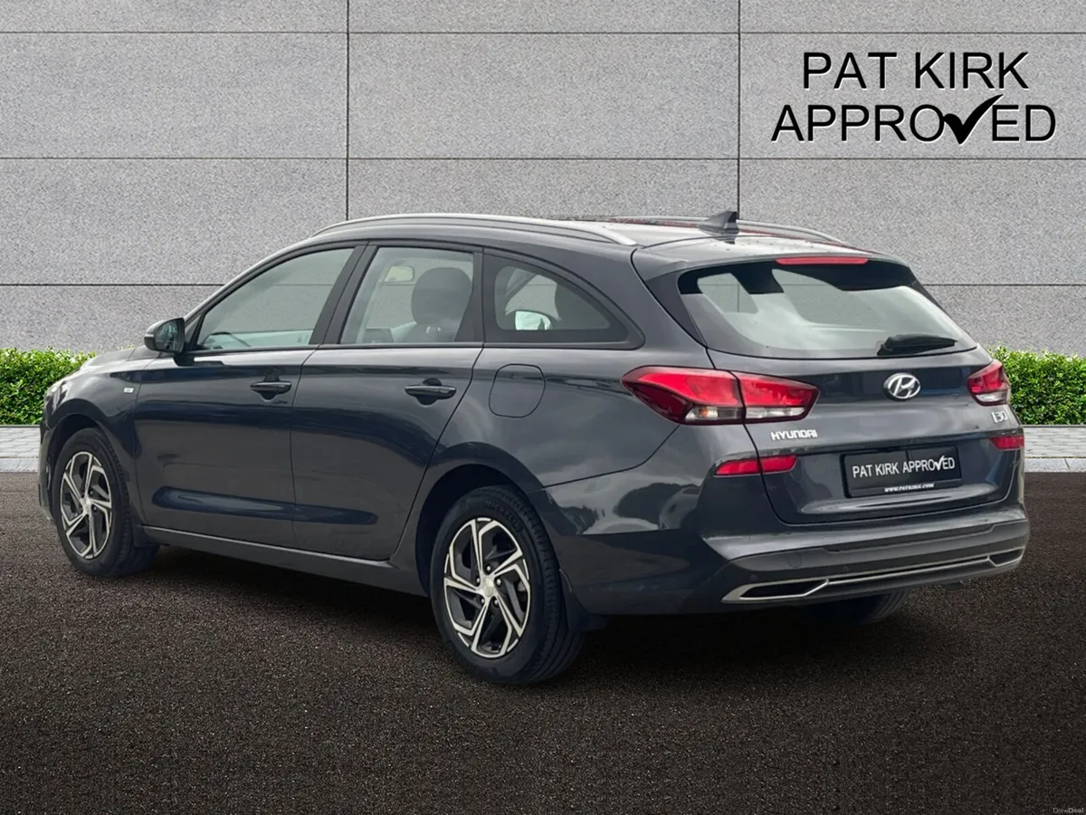 Hyundai i30 1.0T GDi SE Connect 5dr DCT - Image 2