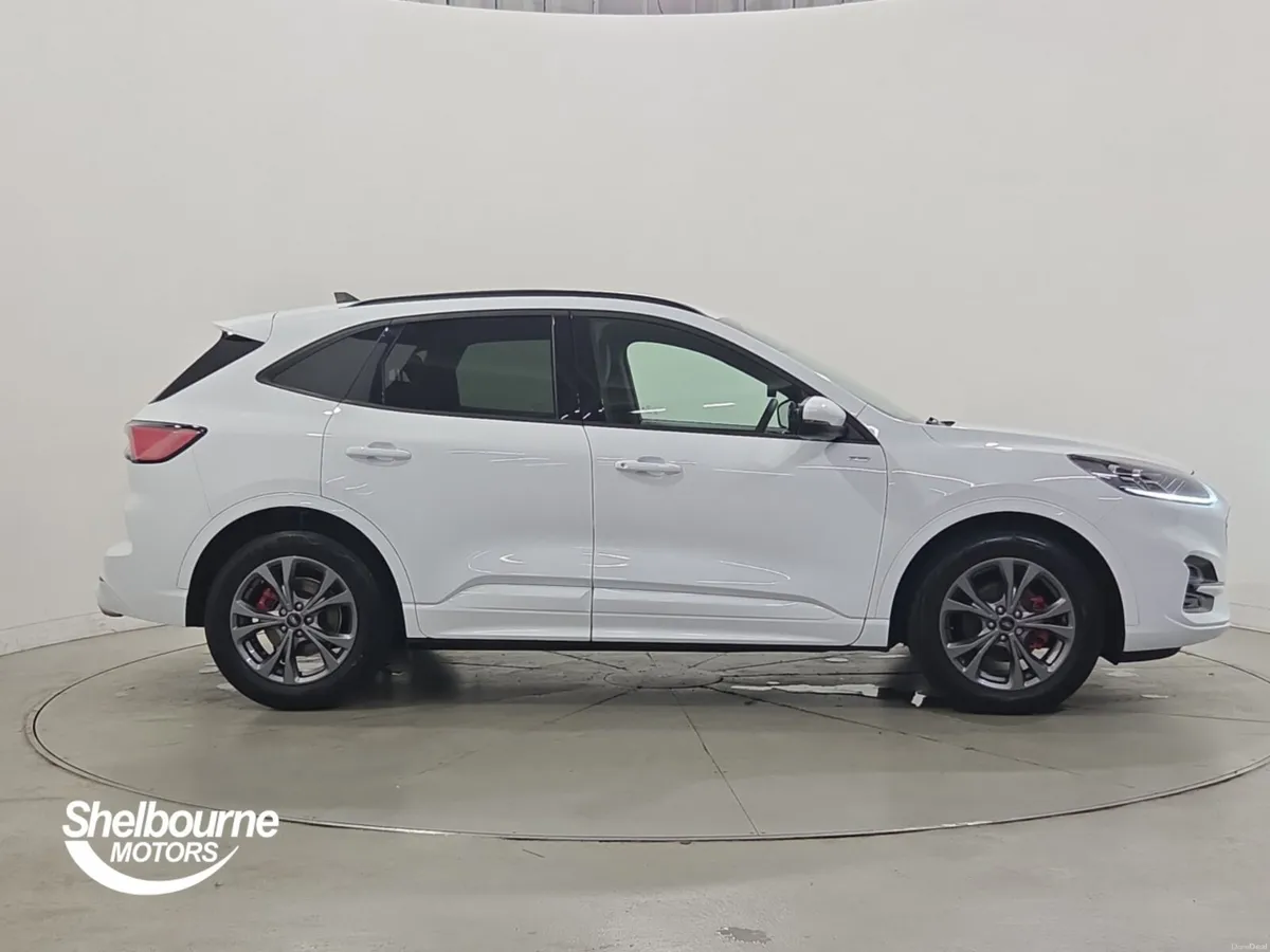 Ford Kuga ST-LINE EDITION - Image 3