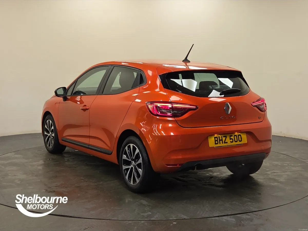 Renault Clio 1.0 TCe 90 Evolution 5dr - Image 2