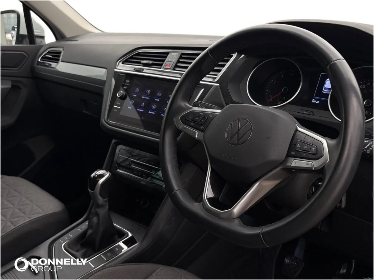 Volkswagen Tiguan 1.5 TSI 150 Life 5dr - Image 6