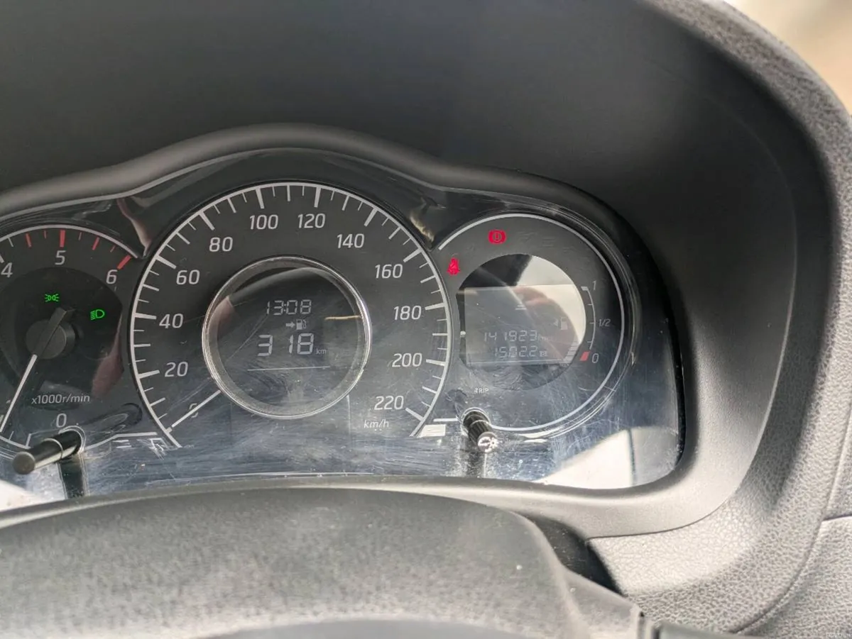 Nissan Note 141 1.5 Diesel - Image 2