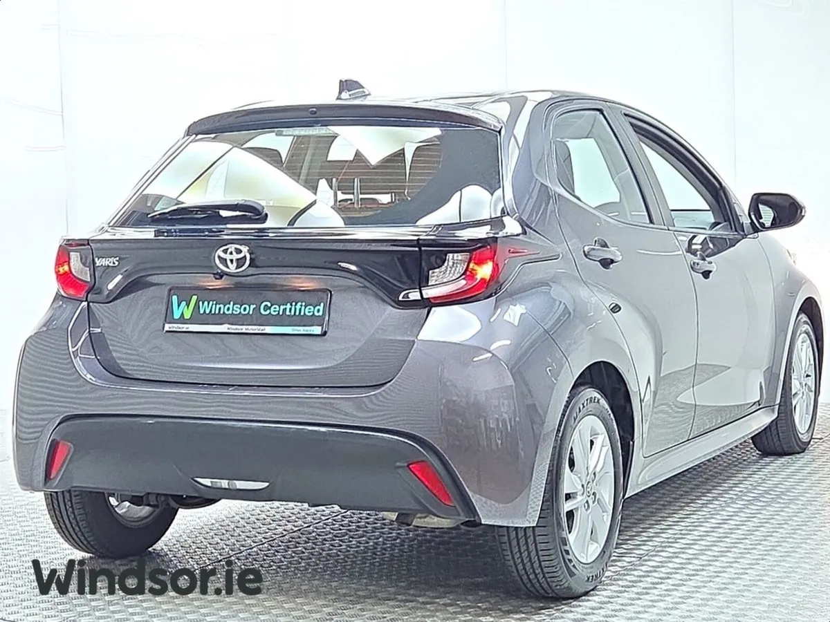 Toyota Yaris 1.0 Luna Model - Image 2