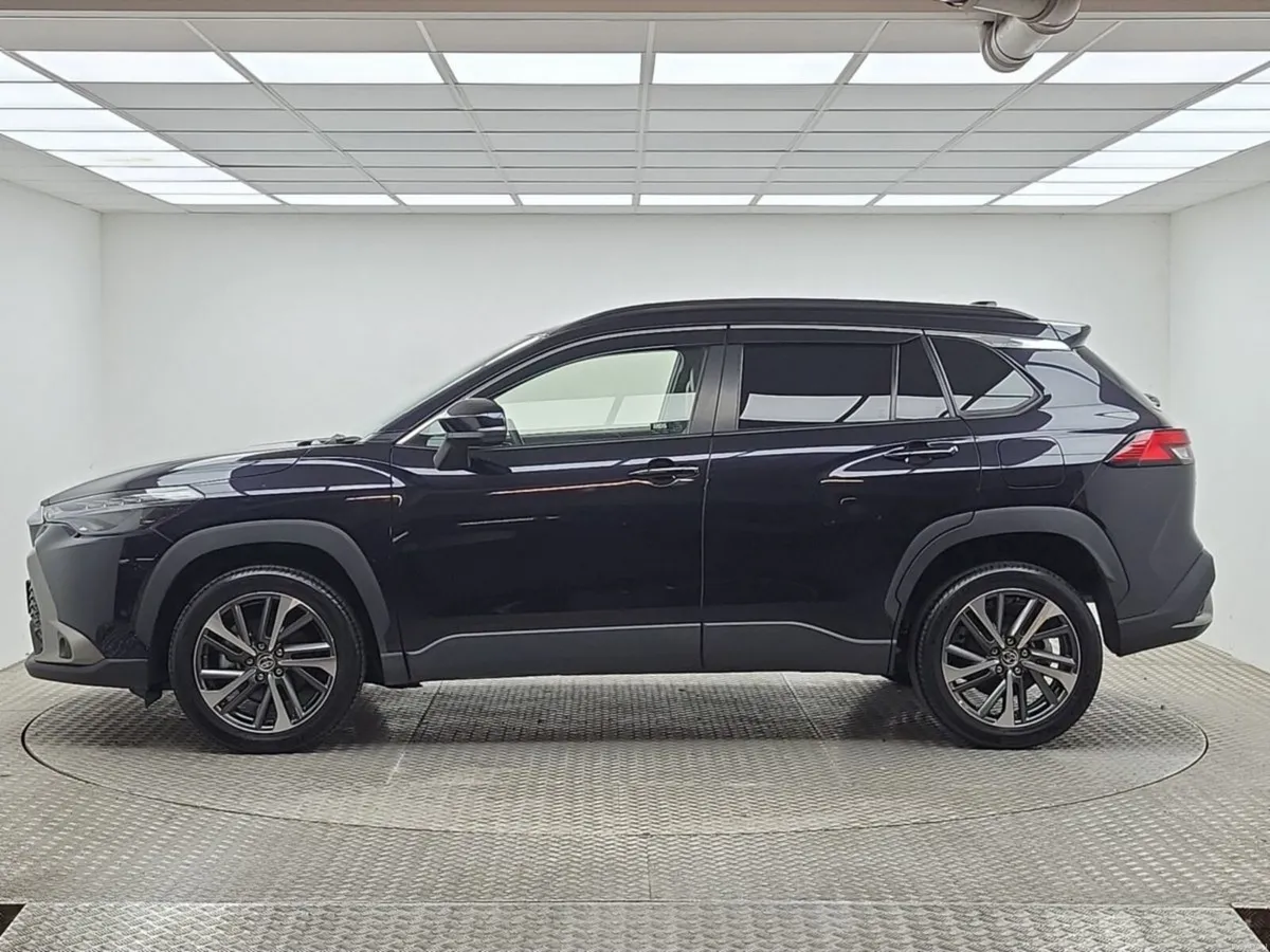 Toyota Corolla Cross Hybrid Top Spec Z Edition - Image 5
