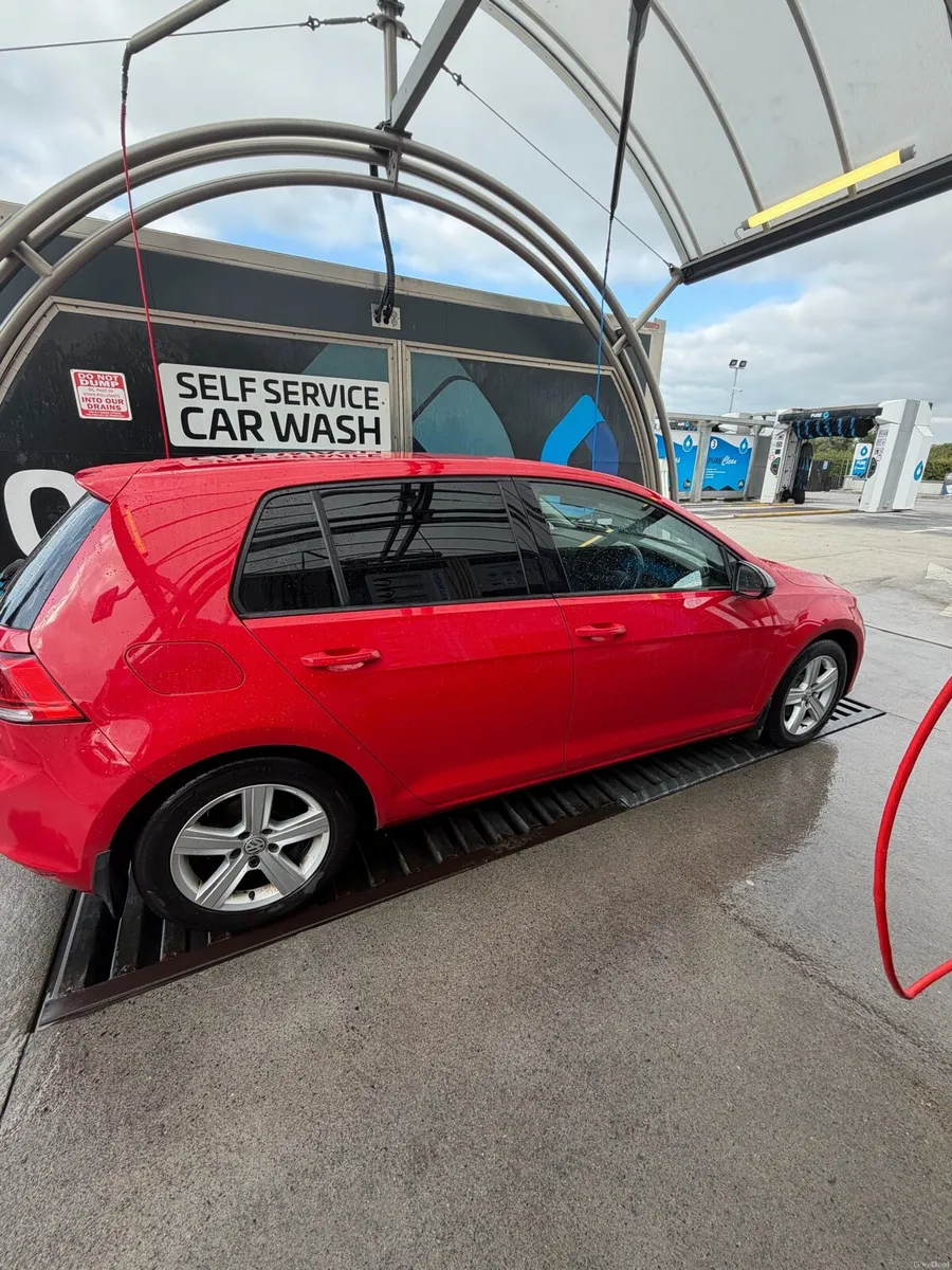 2013 MK7 Golf 1.6 TDI- Highline - Image 5