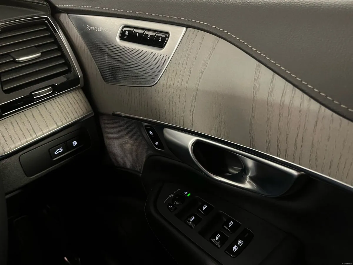 Volvo XC90 T8 Ultimate Recharge AWD 455BHP - MASSI - Image 4