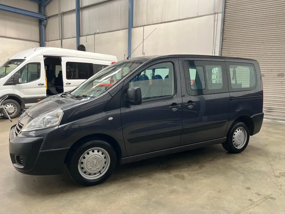 2015 Peugeot Expert Tepee Wheelchair Accesible - Image 3