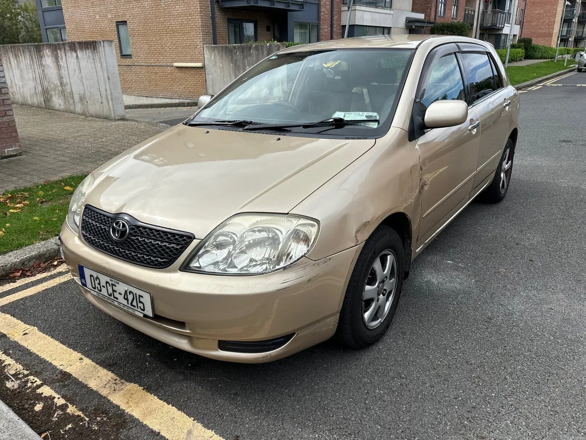 Toyota corolla 2003 automatic 1000€ no offers - Image 2