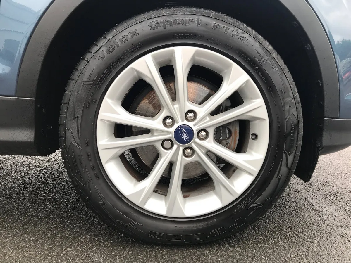 Ford Kuga 2019 - Image 5