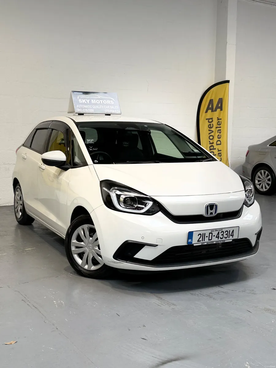 2021 Honda JAZZ/Fit 1.5 Hybrid Automatic,24K Miles - Image 3
