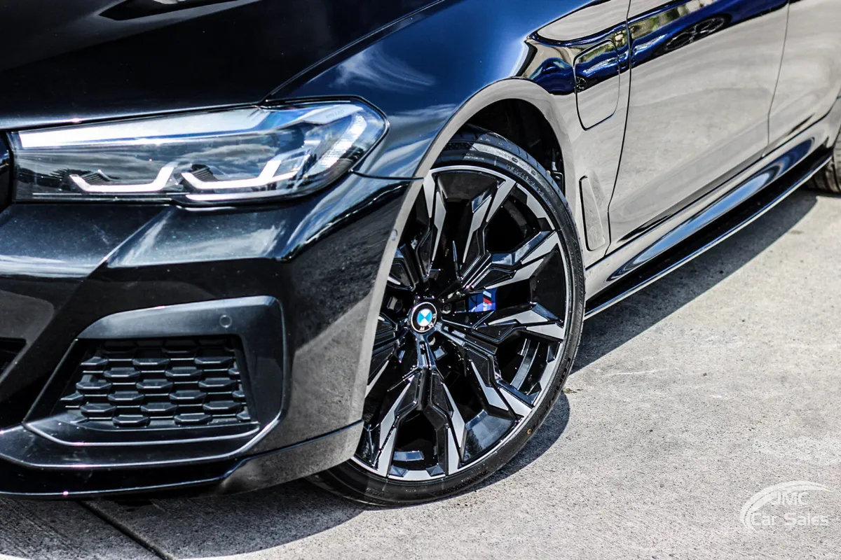 2021 BMW 5 SERIES PRO PACK LCI - Image 3