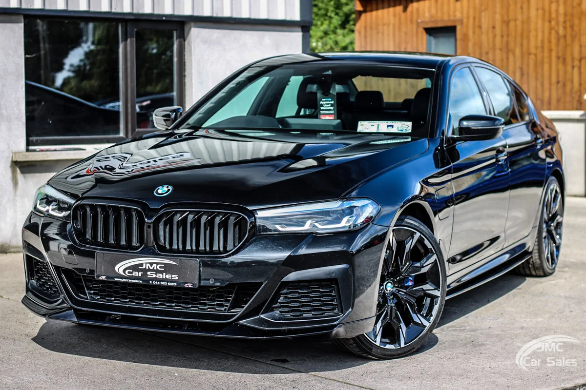 2021 BMW 5 SERIES PRO PACK LCI - Image 2
