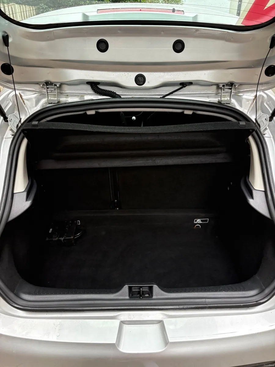 Renault Clio 2016 - Image 4