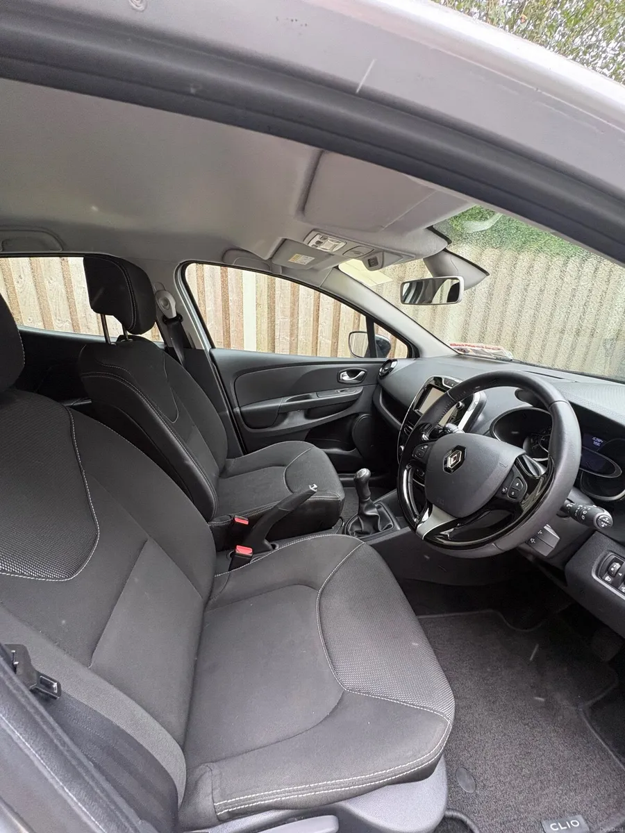 Renault Clio 2016 - Image 3