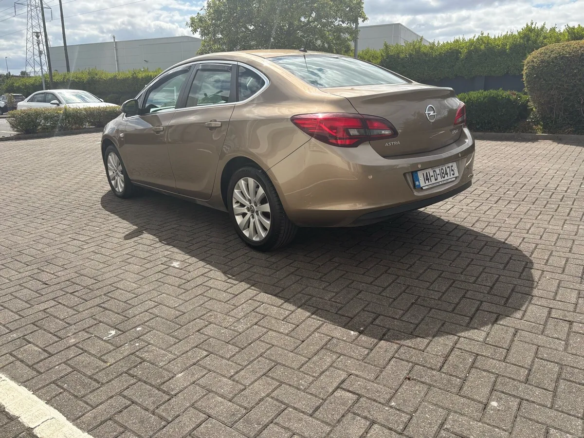 2014 Opel Astra SE 1.7 CDTI | Belt Done 03/27 NCT - Image 5