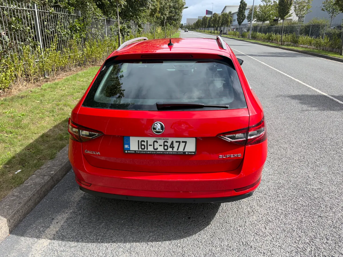Skoda Superb 2016 ESTATE - Image 5