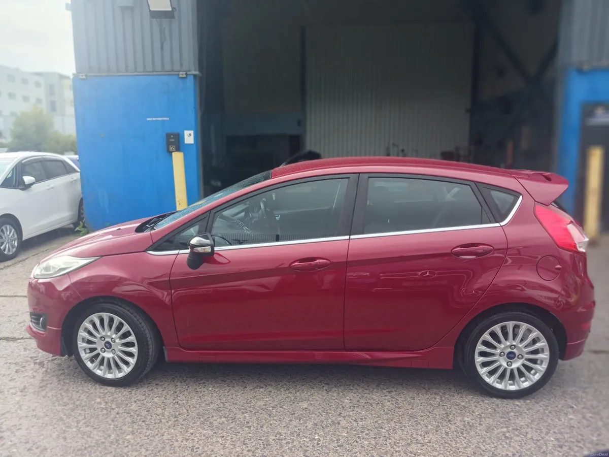 2015 Ford Fiesta 1.0 Automatic/Ecoboost - Image 6