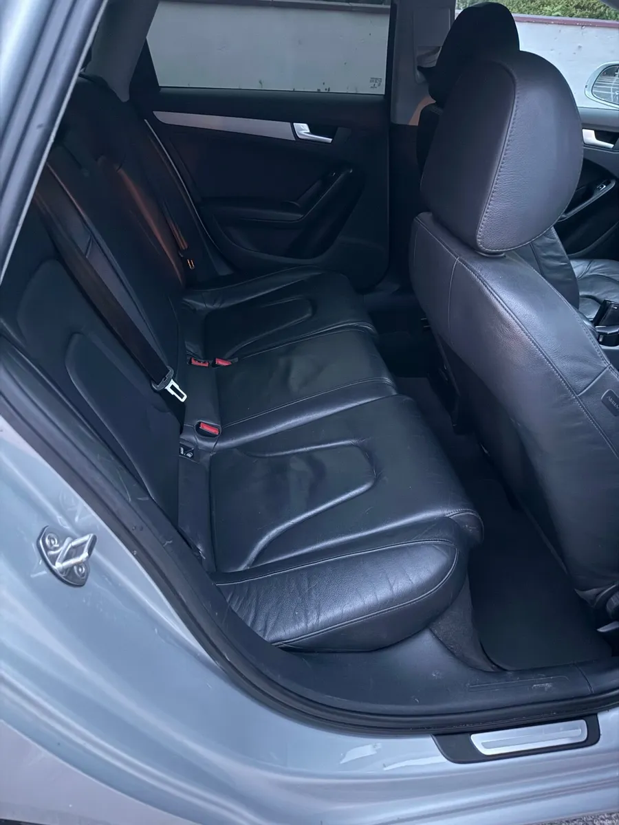 Audi A4 2013 - Image 5