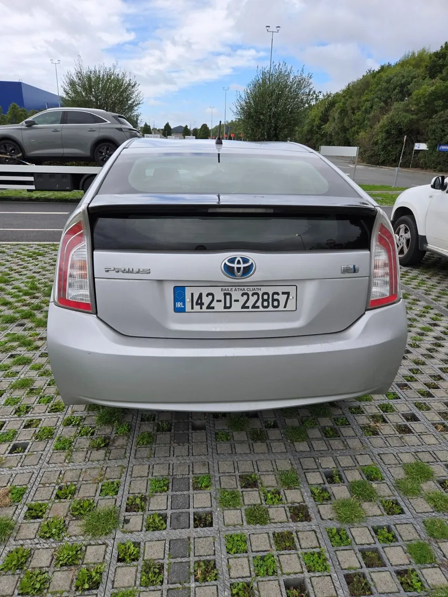 Toyota Prius 2014 - Image 5