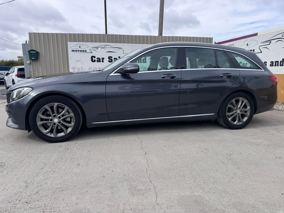 162 MercedesC 180 D AVANTGARDE Auto Estate - Image 4