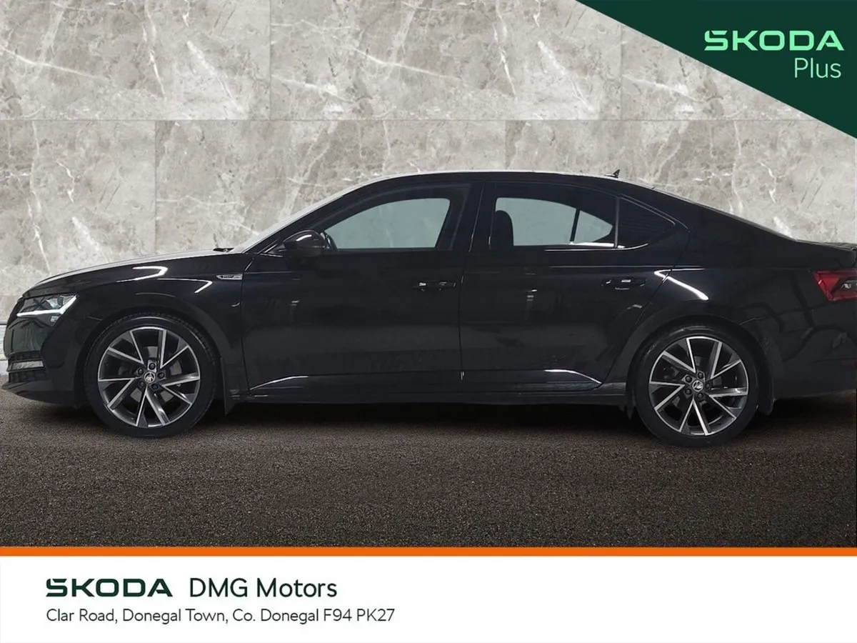 Skoda Superb 2.0 TDI 150BHP DSG SPORTLINE - Image 6