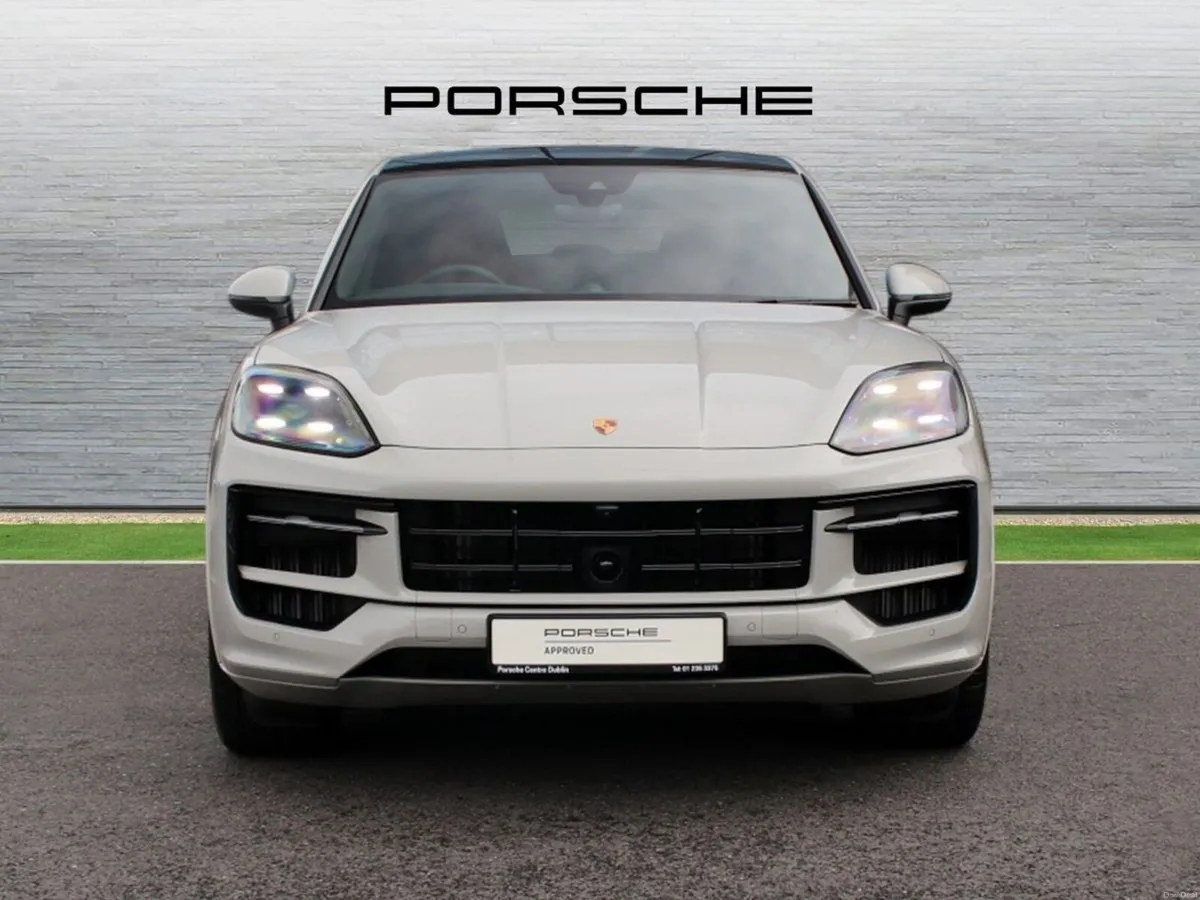 Porsche Cayenne S E-Hybrid Coupe - Image 6
