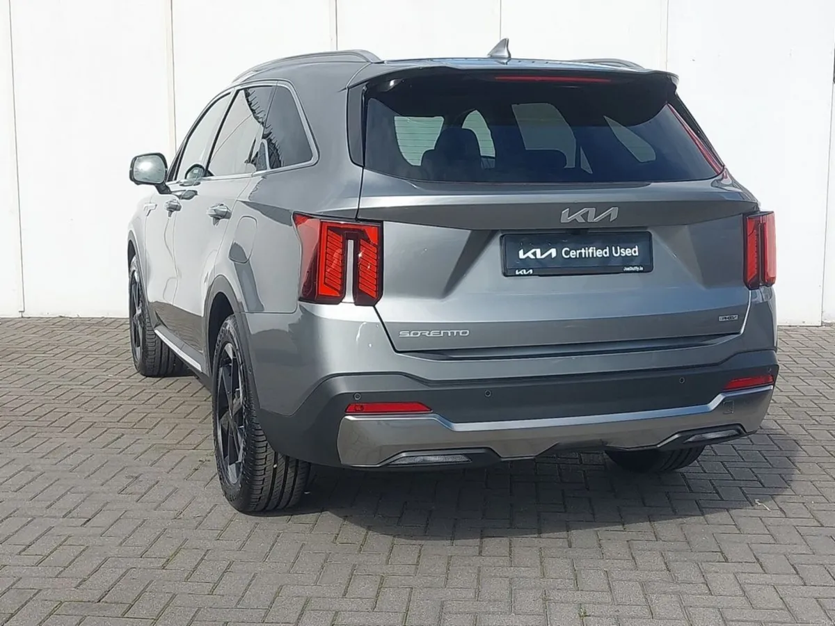 Kia Sorento 1.6 PHEV - Image 2