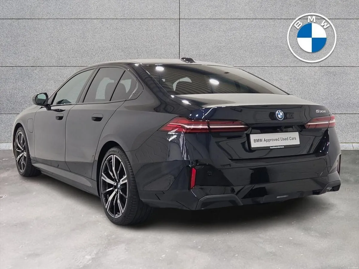 BMW 5-Series 530e M Sport Saloon - Image 2