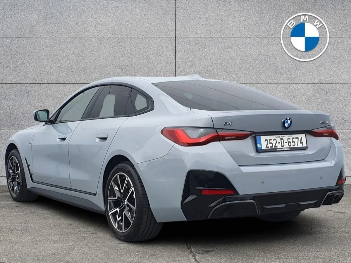 BMW i4 eDrive35 M Sport - Image 2