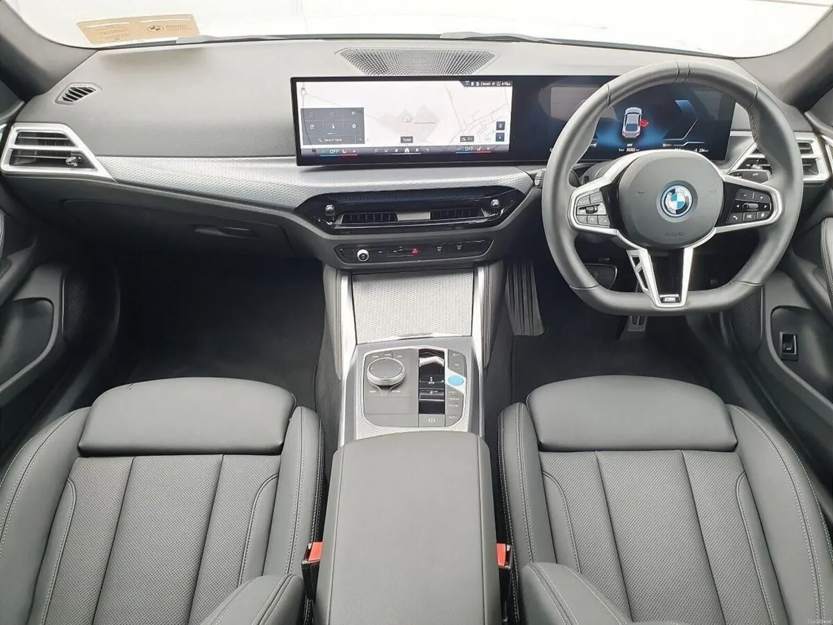 BMW i4 eDrive35 M Sport - Image 4