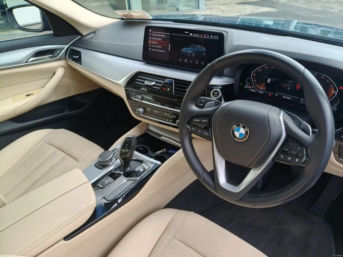 BMW 5-Series 520d SE Saloon - Image 6