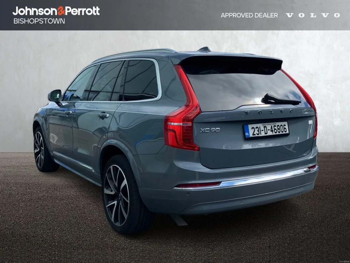 Volvo XC90 T8 455 bhp AWD PHEV Ultimate Bright - T - Image 3