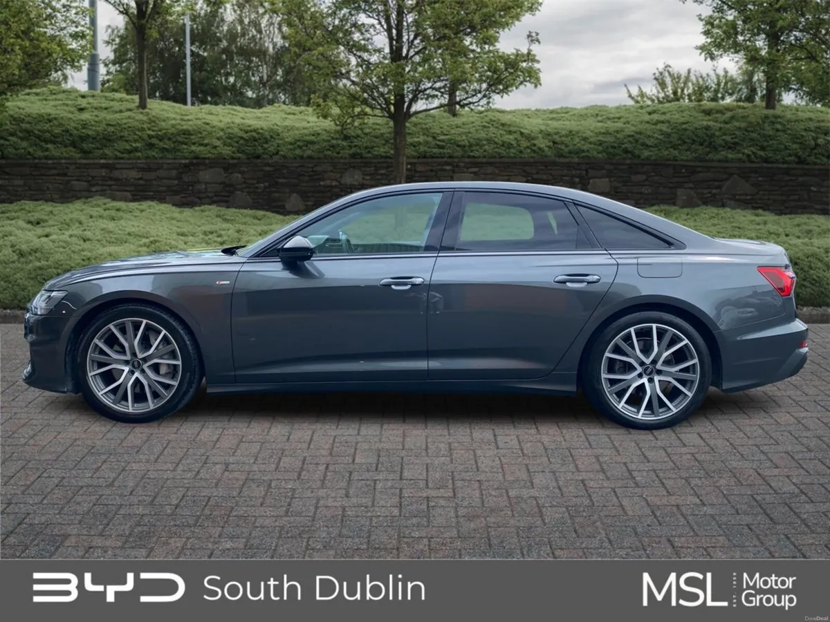 Audi A6 50e S-Line Quattro Black Edition - Image 6