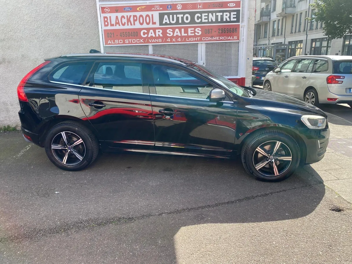 Volvo XC60 2016 - Image 1