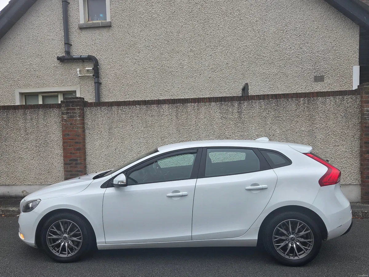 Volvo V40 1.6d ES, long nct test - Image 4