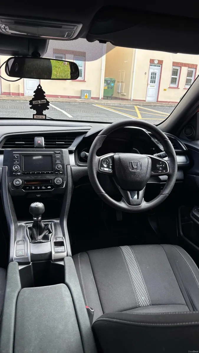 Honda Civic 2018 1.0 VTEC Turbo 129PS - Image 6