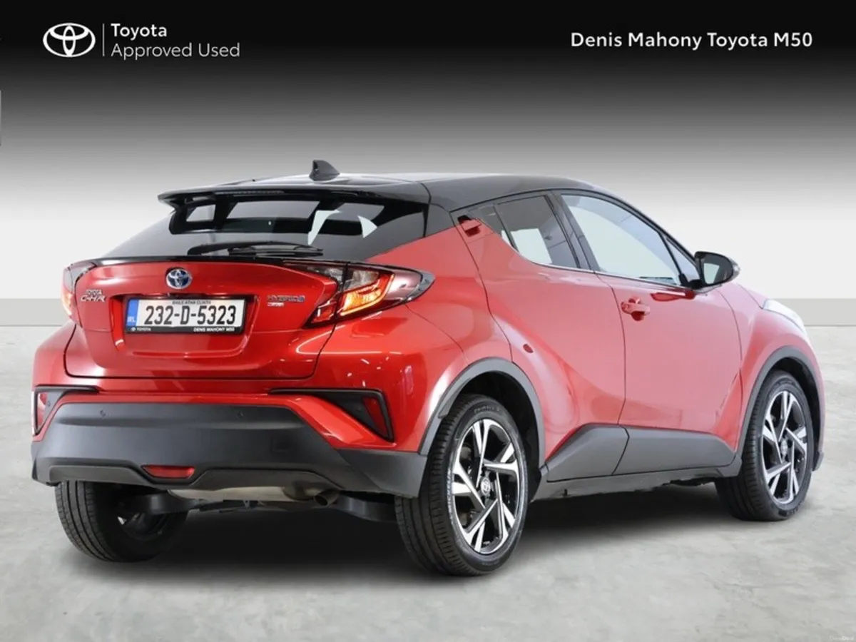 Toyota C-HR Sport Hybrid - Image 2