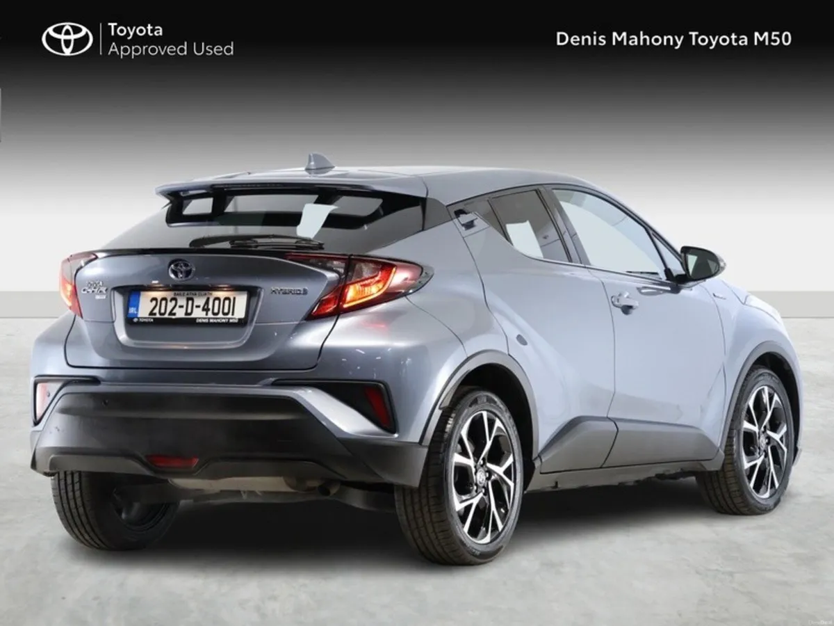 Toyota C-HR Sport Hybrid - Image 2