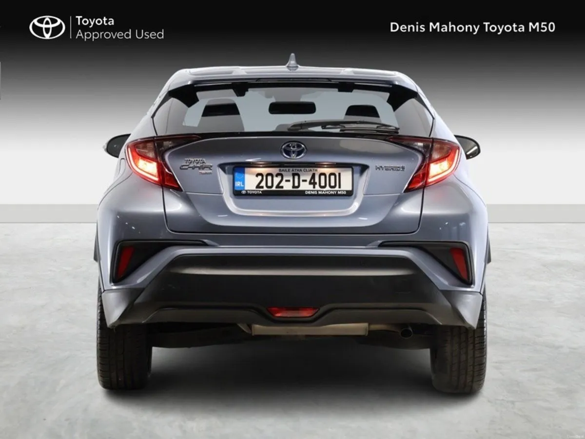Toyota C-HR Sport Hybrid - Image 4