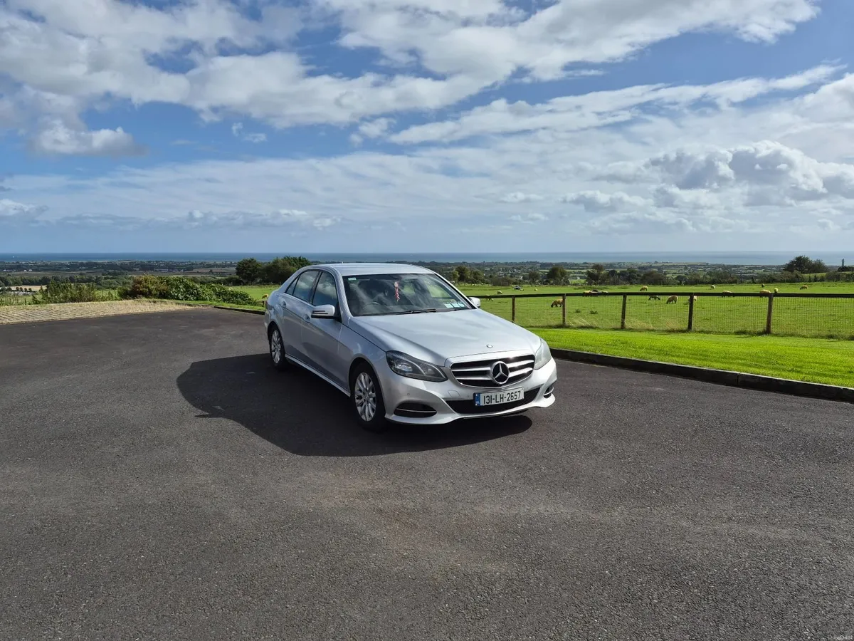 Mercedes-Benz E-Class 2013 - Image 6