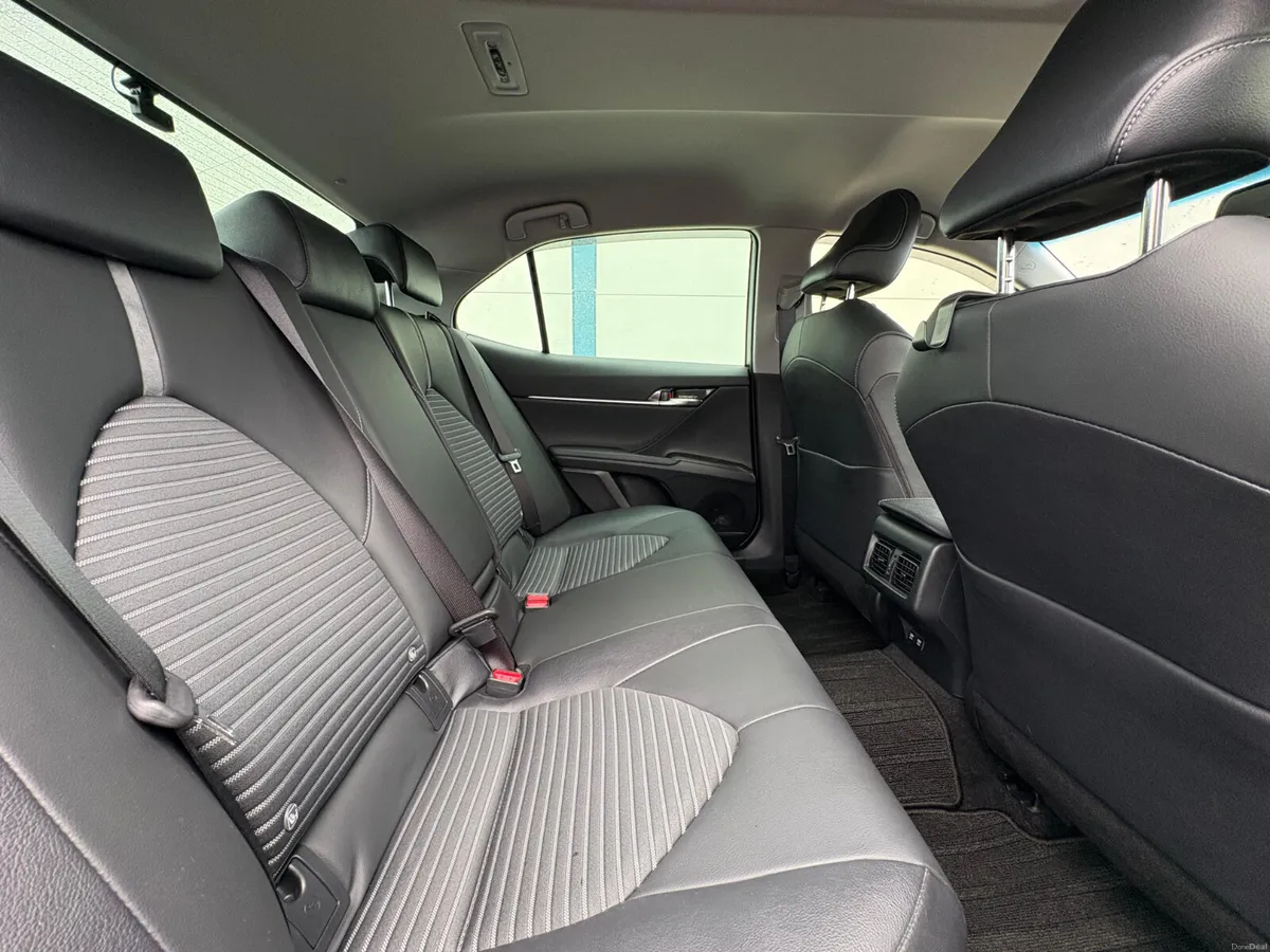 2021 TOYOTA CAMRY - Image 6