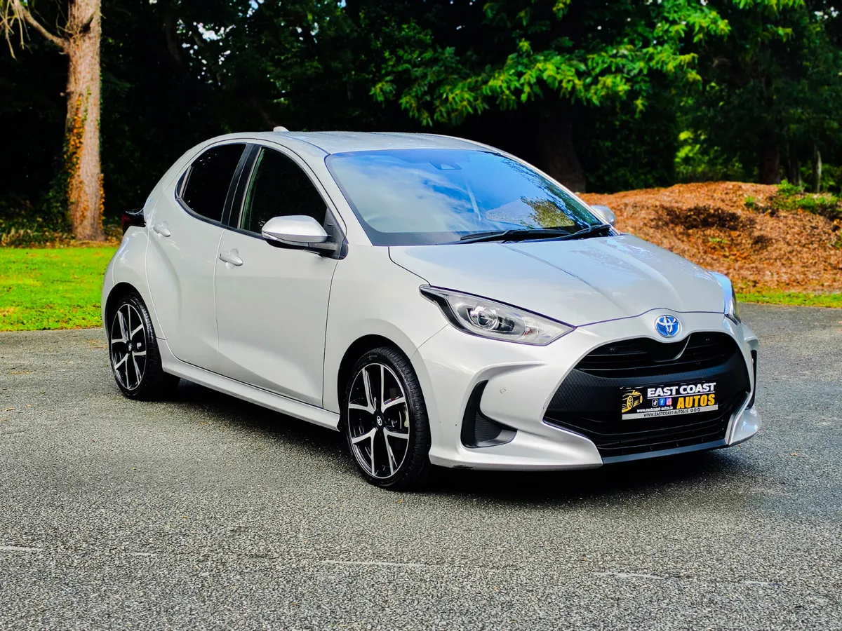 2021 Toyota Yaris 1.5 Petrol Hybrid Automatic - Image 4
