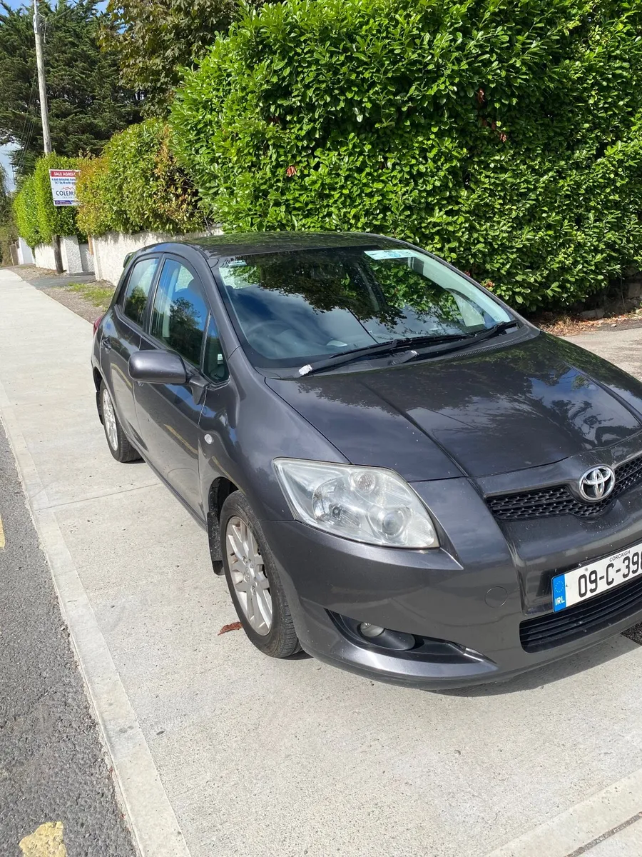 Toyota Auris 2009 - Image 4