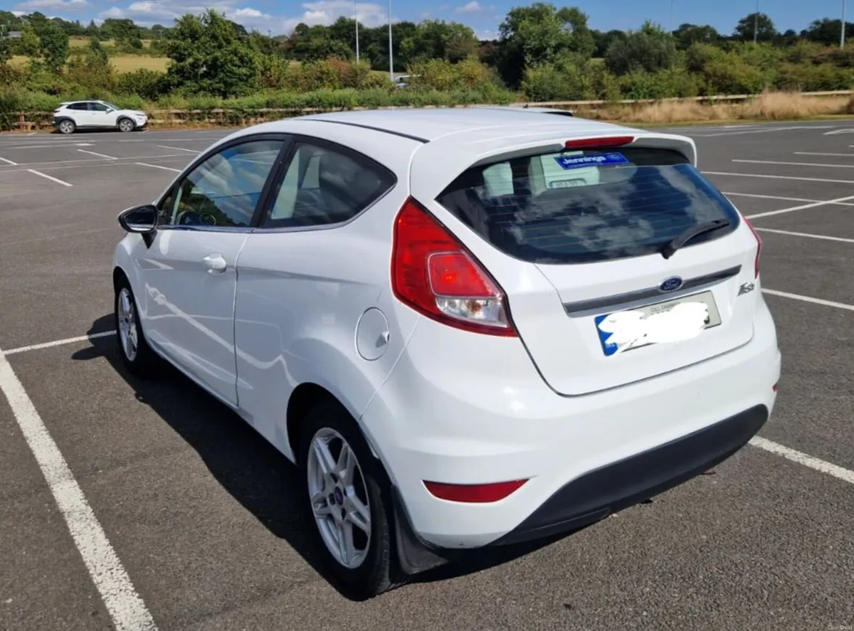 2013 Ford Fiesta Zetec 1.25L - Image 6