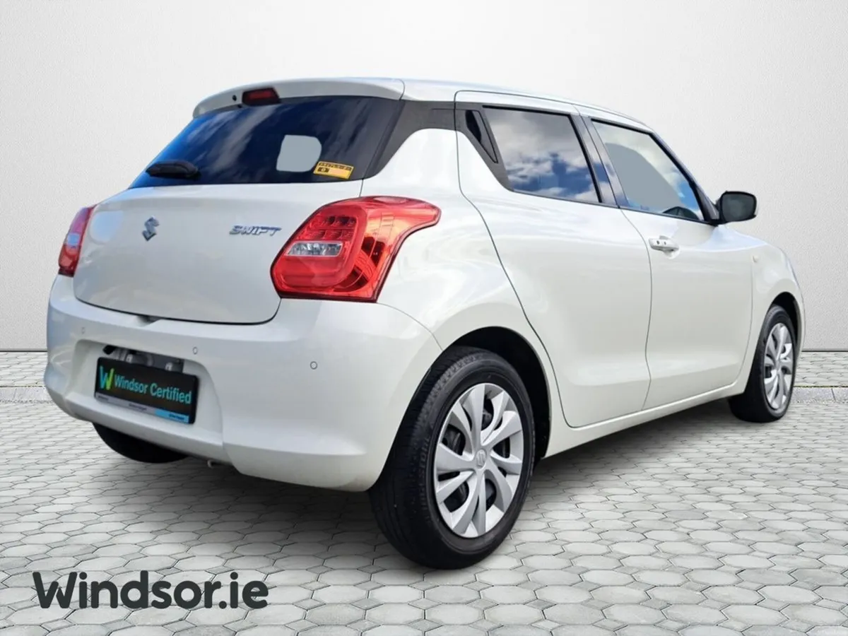 Suzuki Swift XG - Image 2