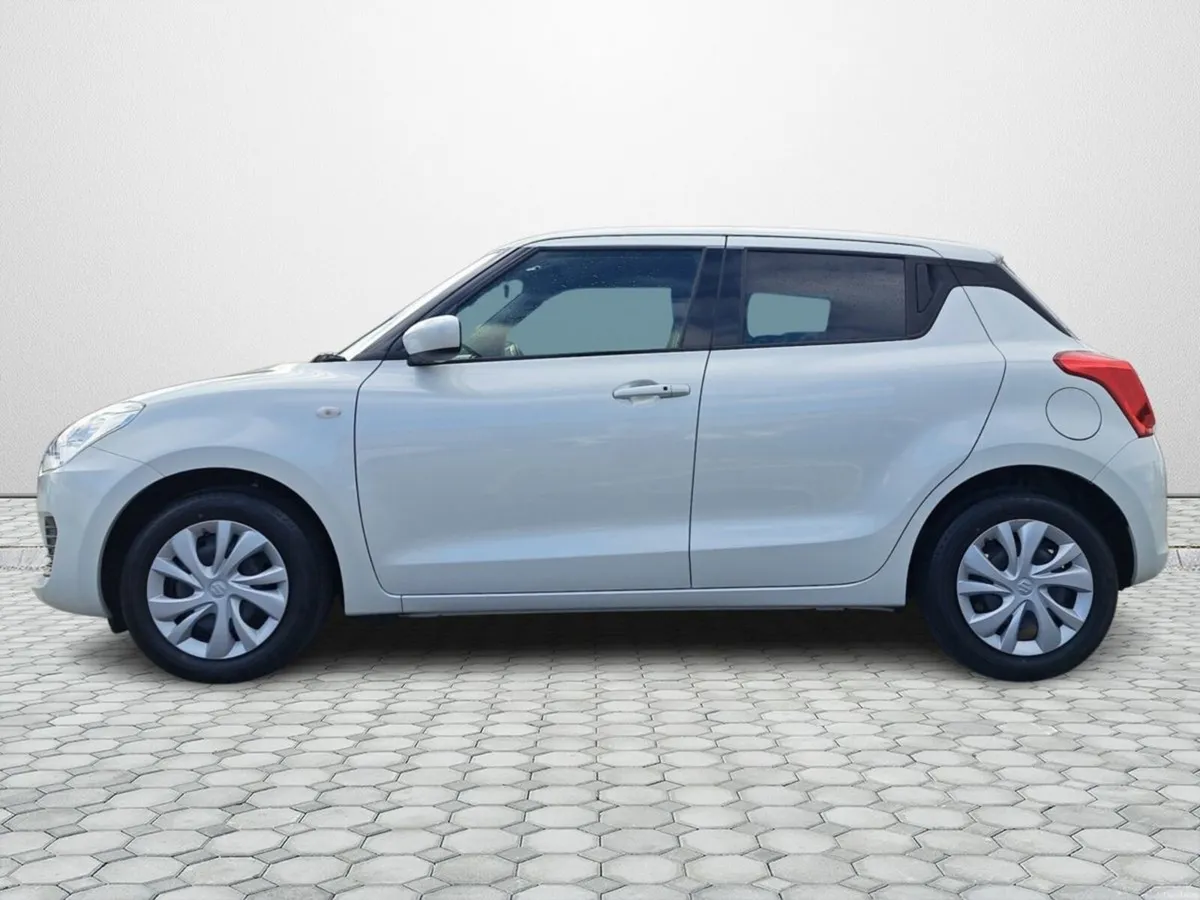 Suzuki Swift XG - Image 5