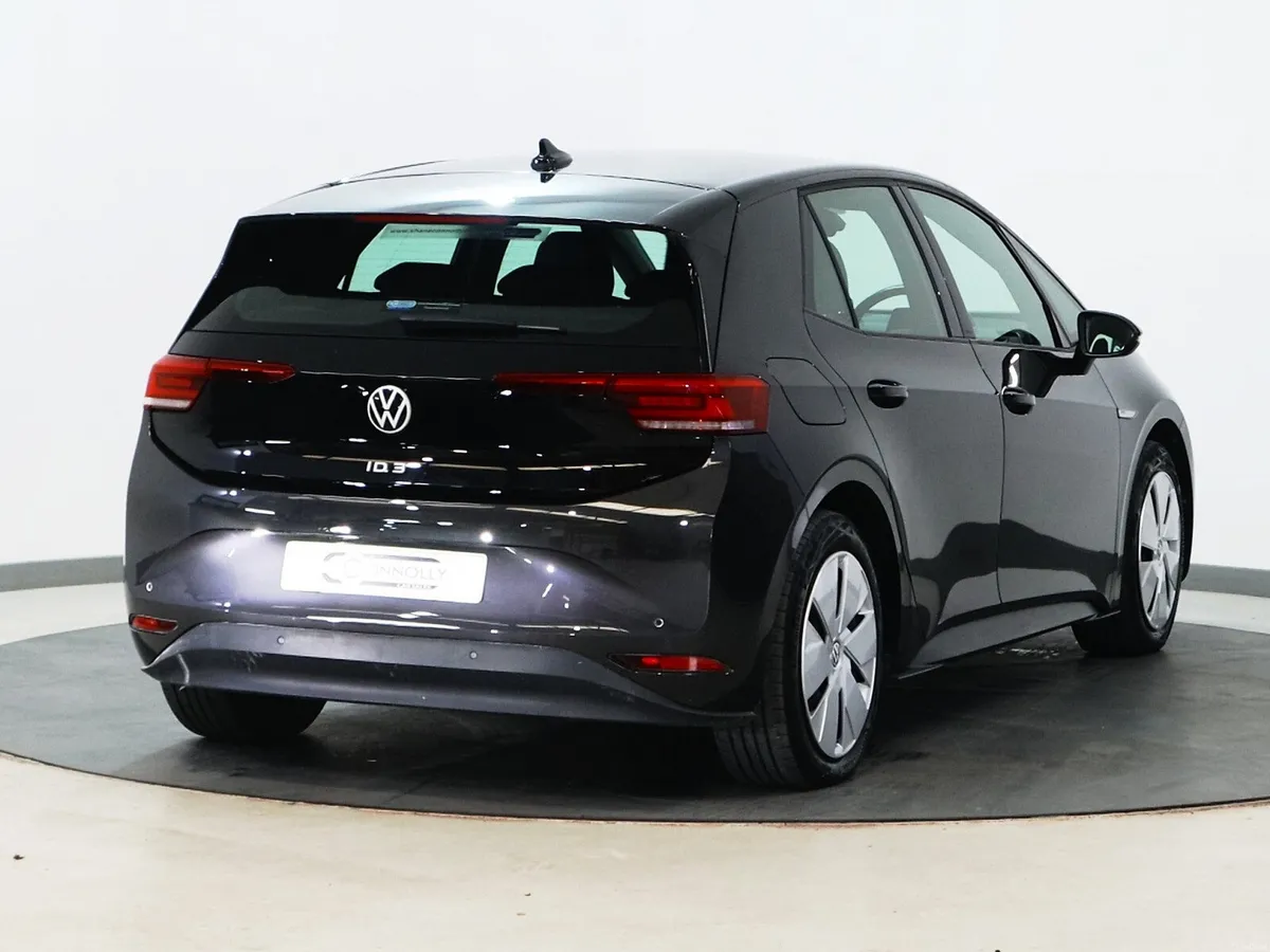 *62* 2022 Volkswagen ID.3 life pro - Image 5